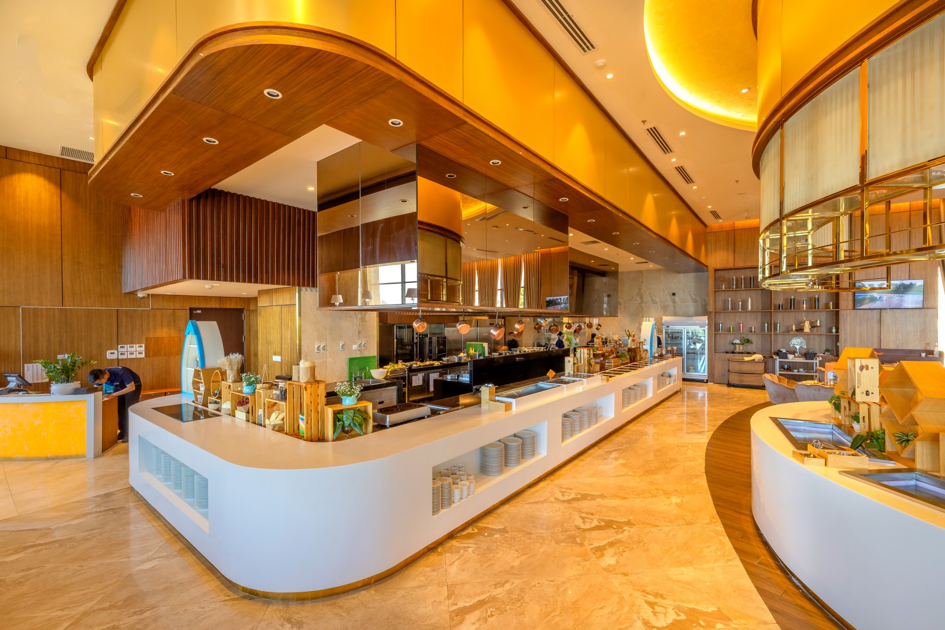 Khám Phá Tinh Hoa Ẩm Thực tại CaraBeach Retreat với 3 nhà hàng tuyệt hảo: Distinction, Xua và Mojave 3 Kn Restaurant 9 nhà hàng