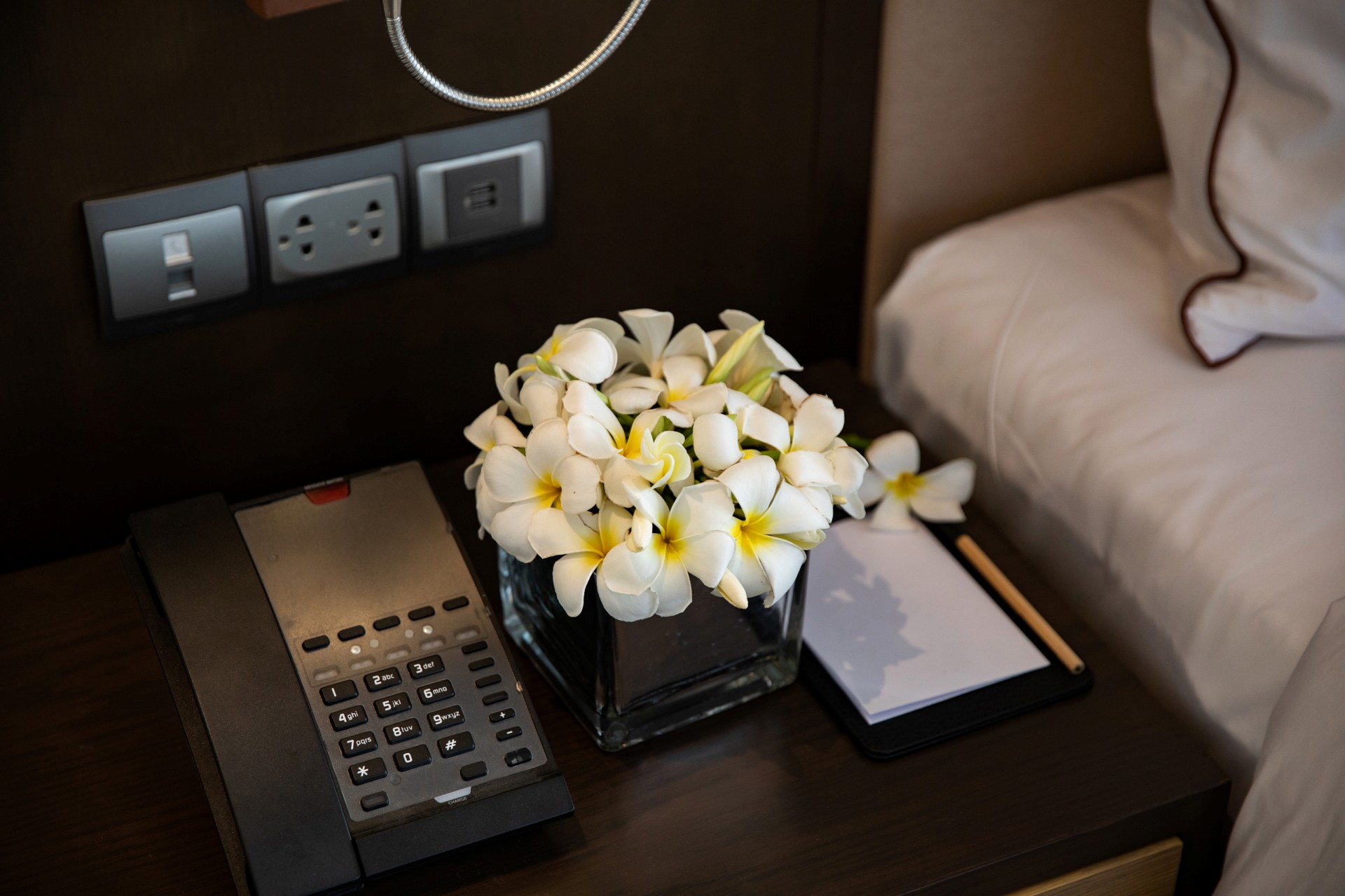 Villa 2 Room 3 8