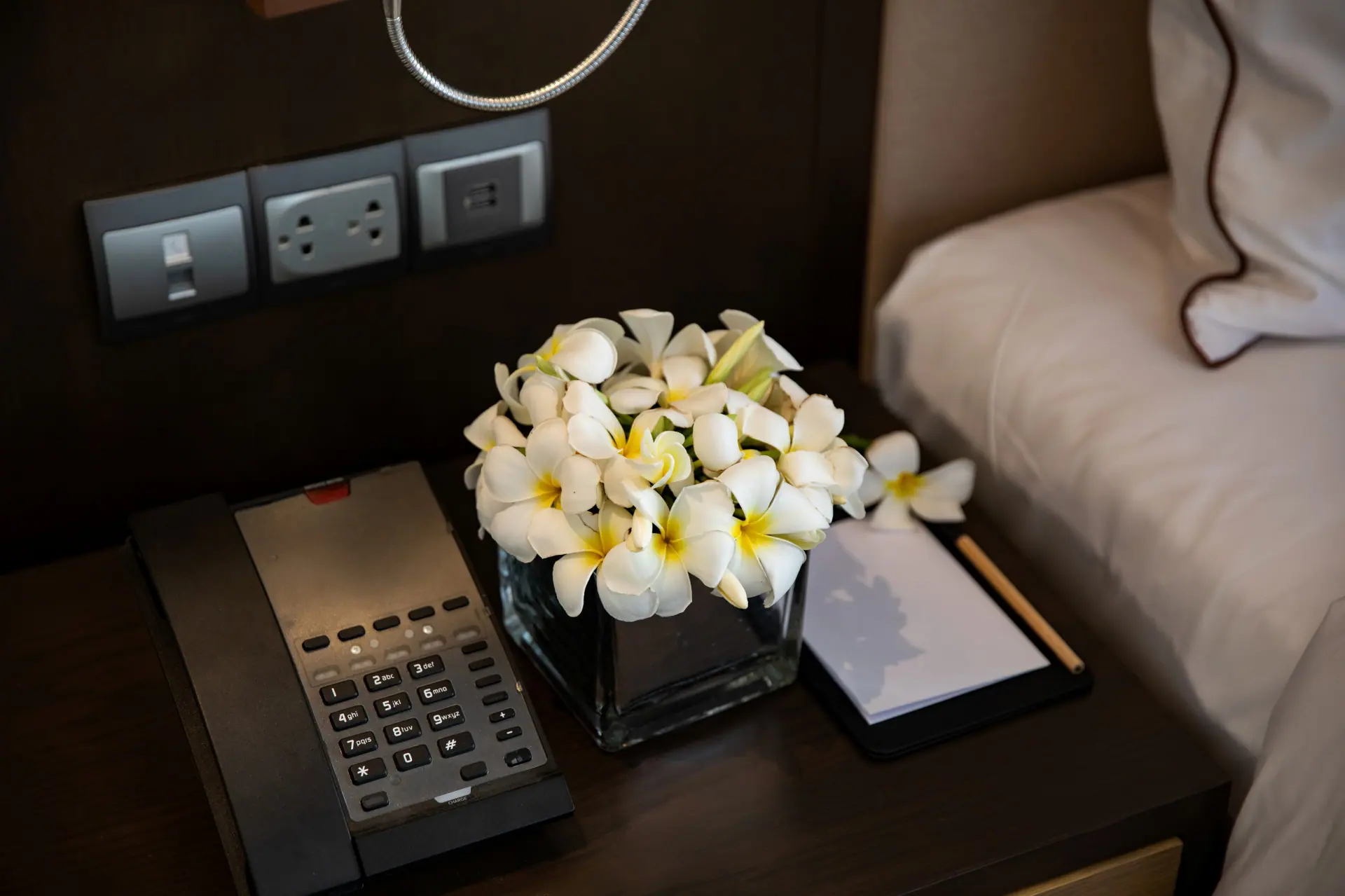Villa 2 Room 3 8